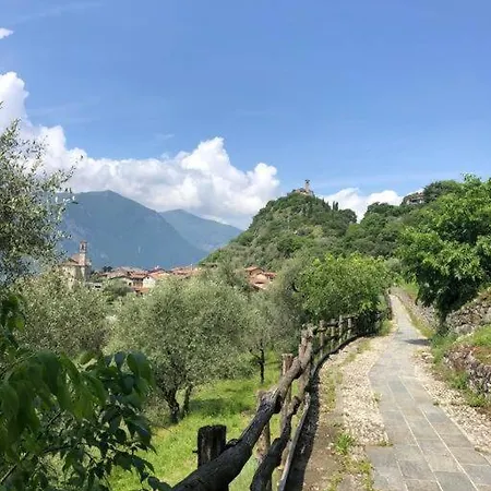 Tana Leone Apartmán *